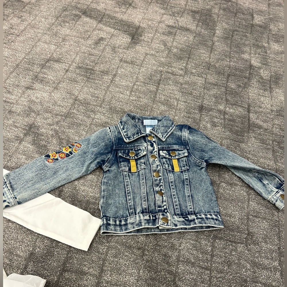 Long sleeve shirt with matching Jean jacket NWT